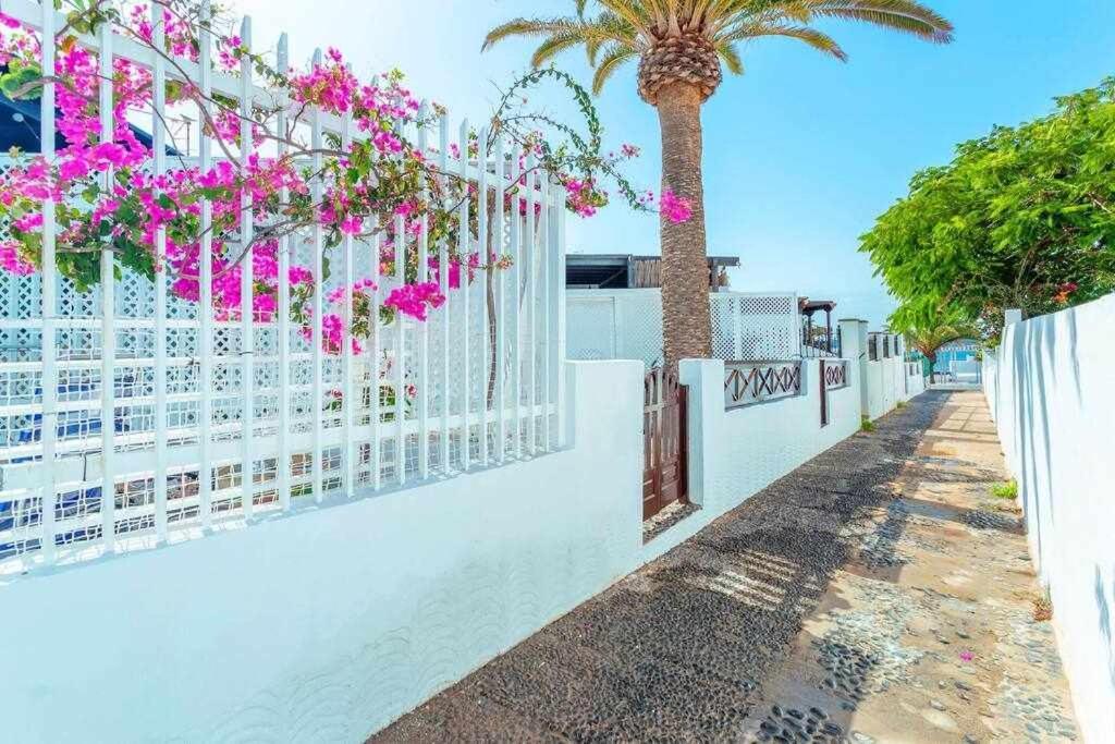 Summer Dreams Beach House Playa Honda  Buitenkant foto